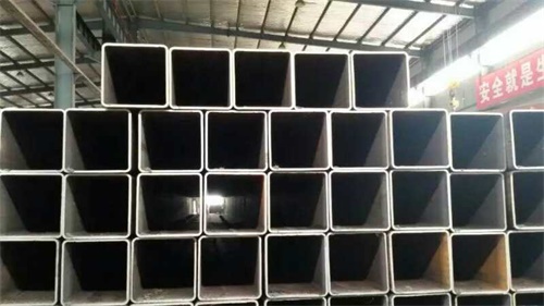龙沙Q355B无缝方管厂家供应